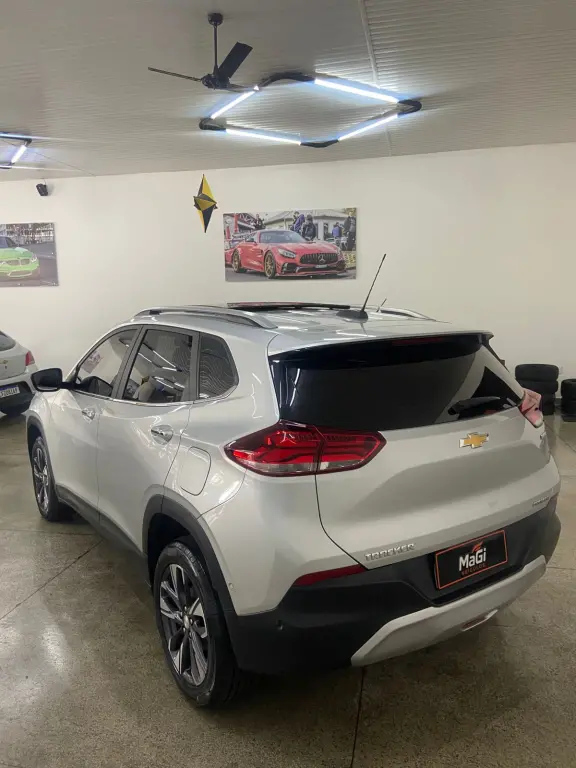CHEVROLET Tracker - Foto
