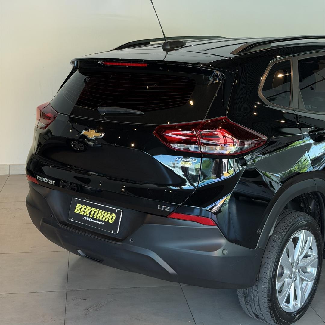 CHEVROLET Tracker - Foto