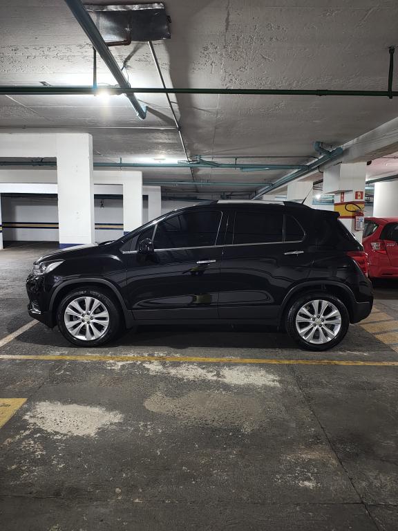 CHEVROLET Tracker - Foto