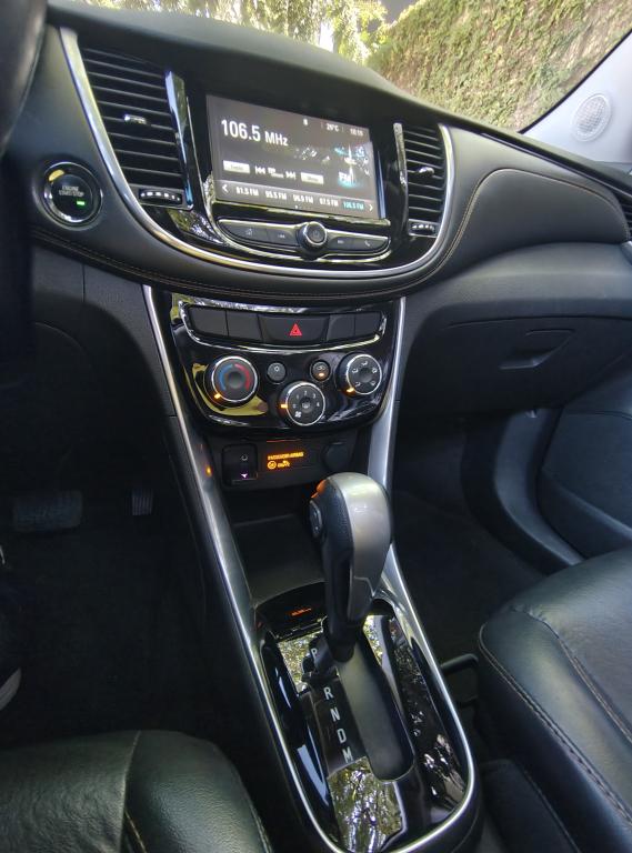 CHEVROLET Tracker - Foto