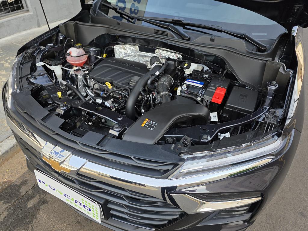 CHEVROLET Tracker - Foto