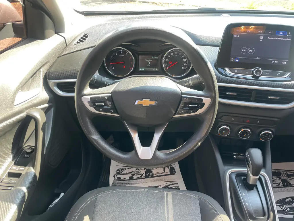 CHEVROLET Tracker - Foto