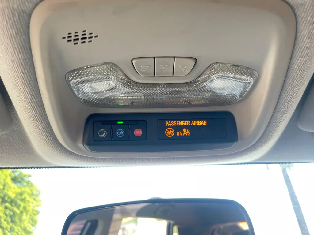 CHEVROLET Tracker - Foto