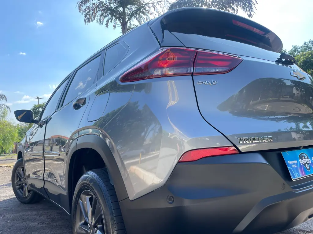 CHEVROLET Tracker - Foto
