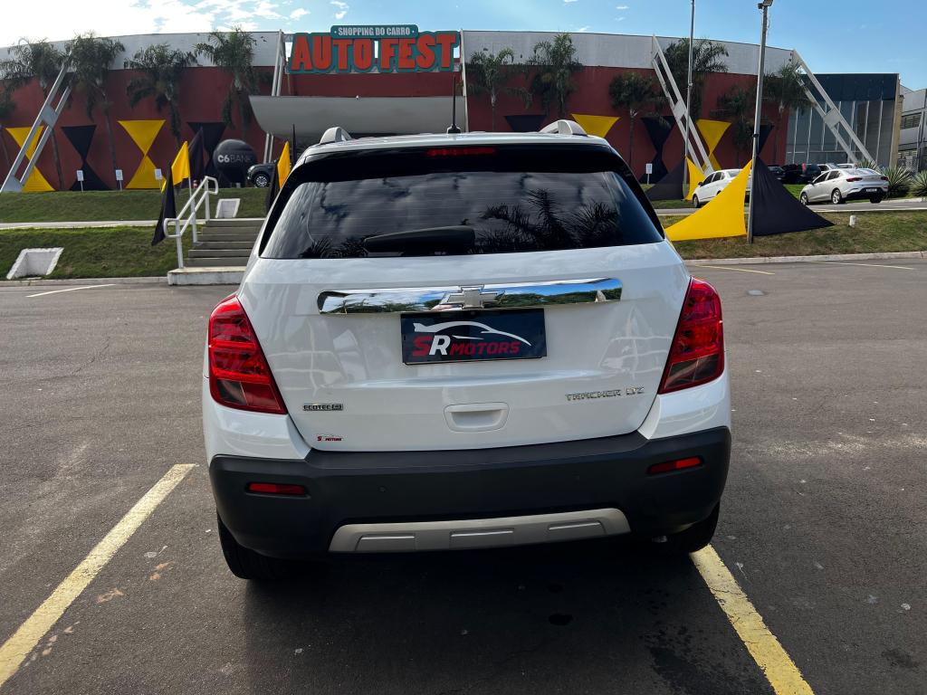 CHEVROLET Tracker - Foto