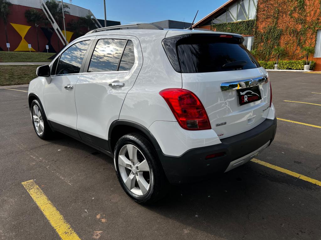 CHEVROLET Tracker - Foto