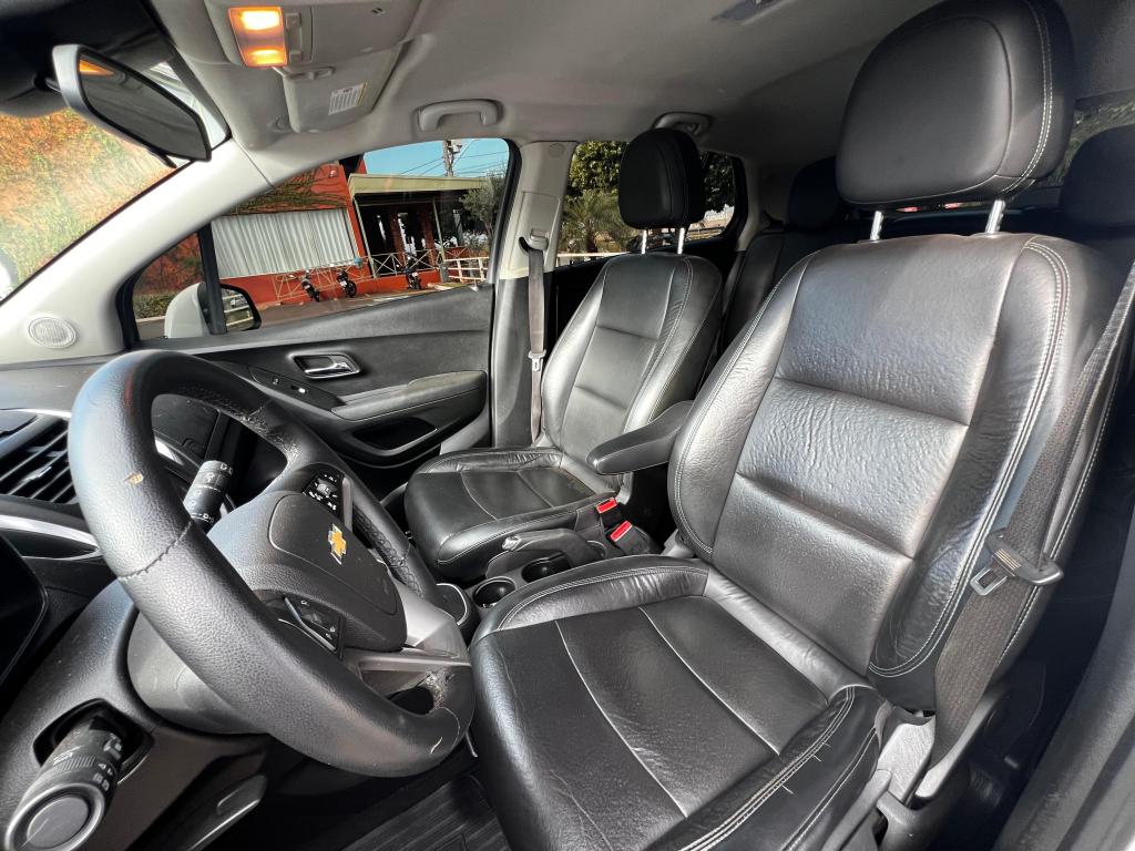 CHEVROLET Tracker - Foto