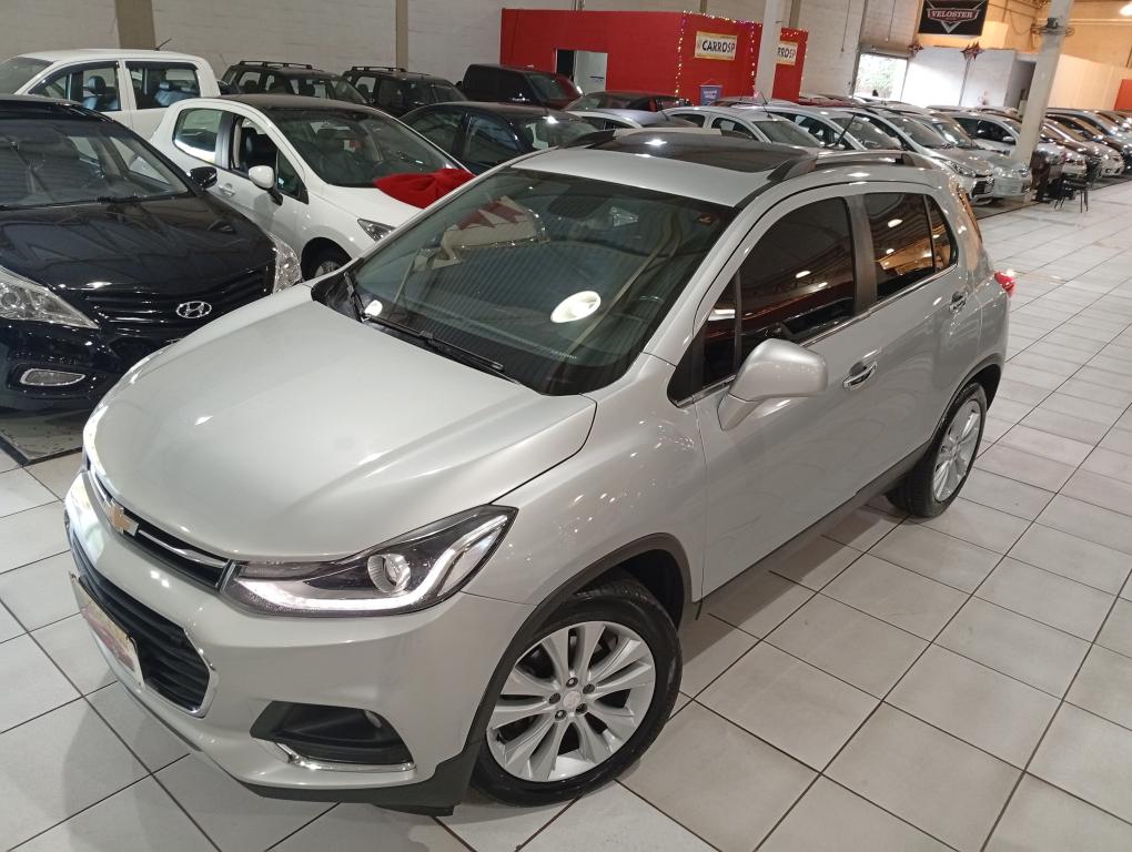 CHEVROLET Tracker - Foto