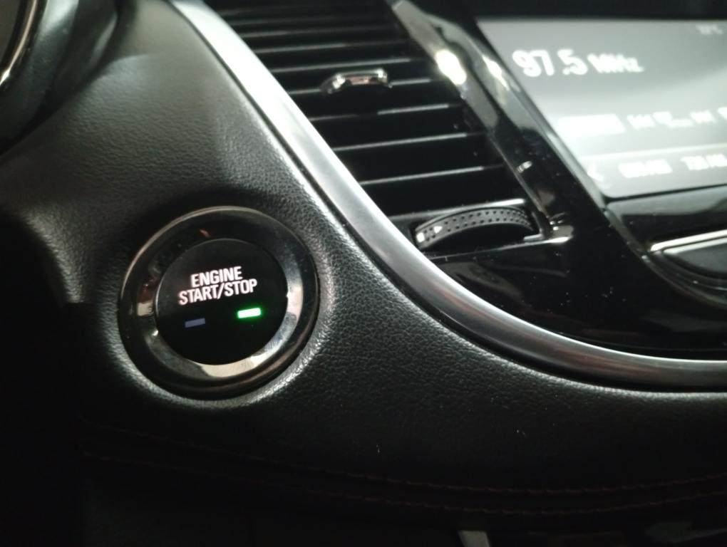 CHEVROLET Tracker - Foto