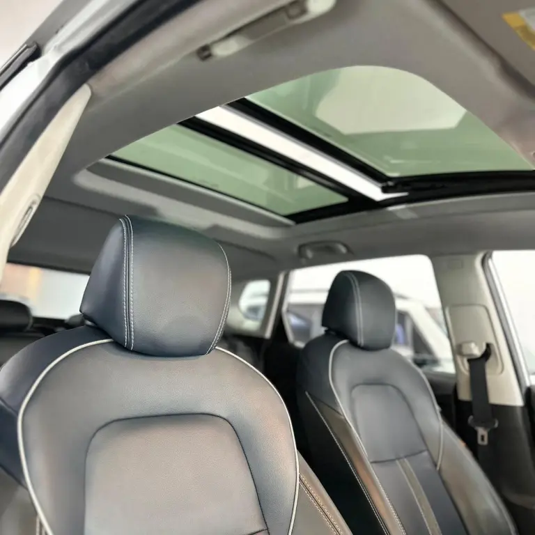 CHEVROLET Tracker - Foto