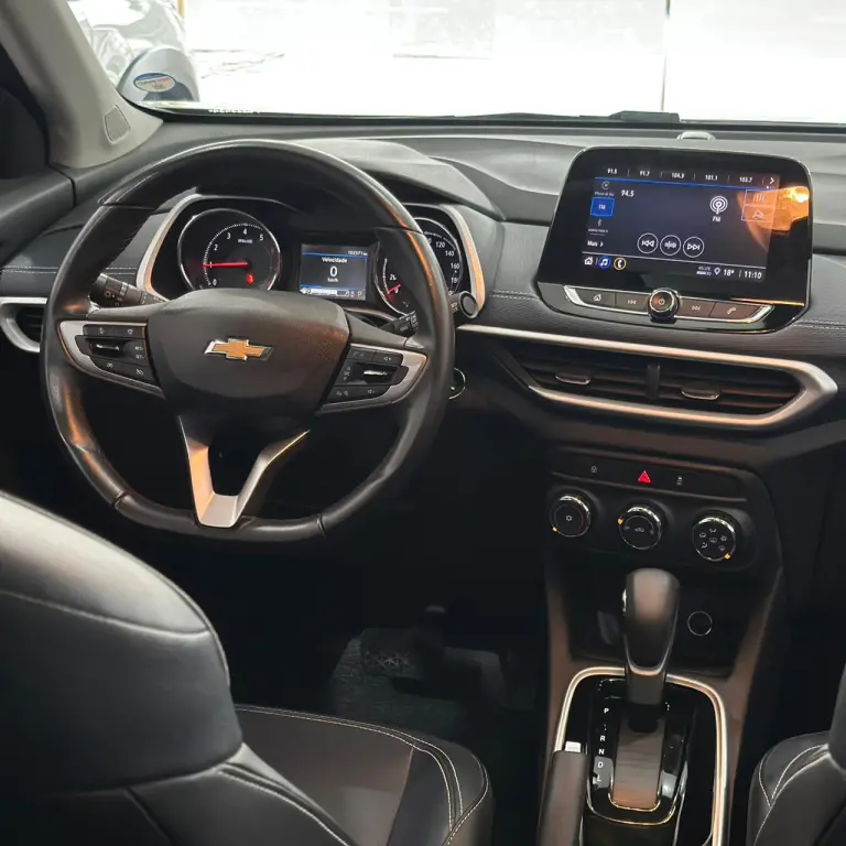 CHEVROLET Tracker - Foto