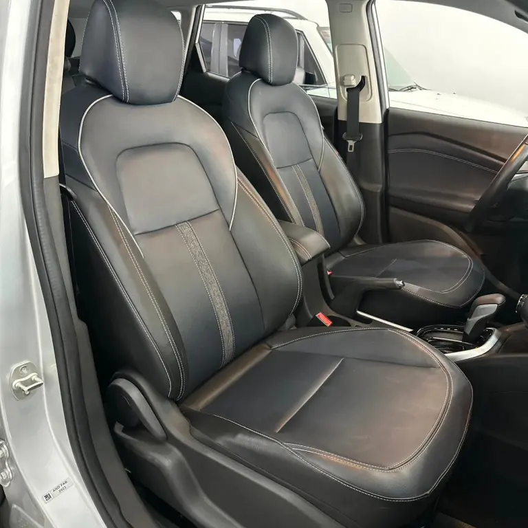CHEVROLET Tracker - Foto