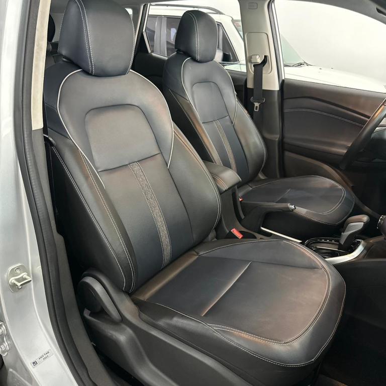 CHEVROLET Tracker - Foto