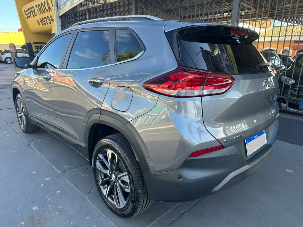 CHEVROLET Tracker - Foto
