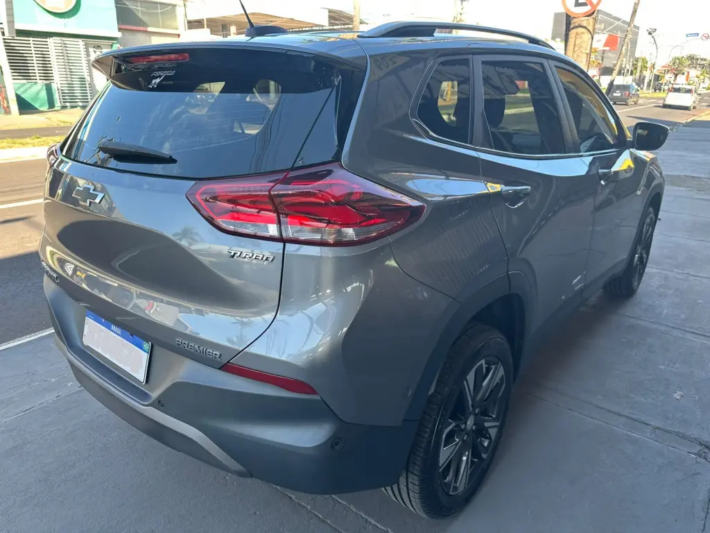 CHEVROLET Tracker - Foto