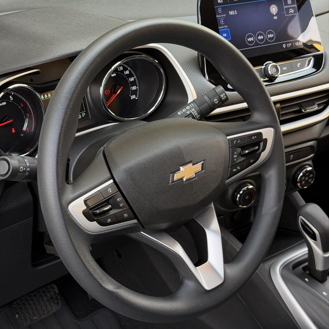 CHEVROLET Tracker - Foto