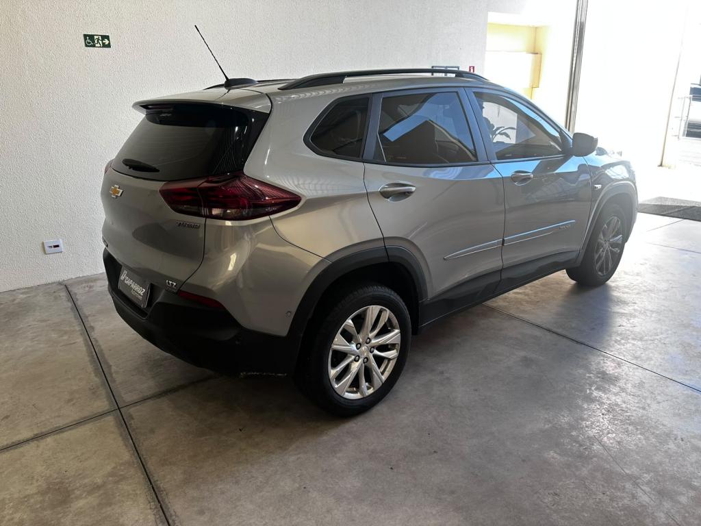 CHEVROLET Tracker - Foto
