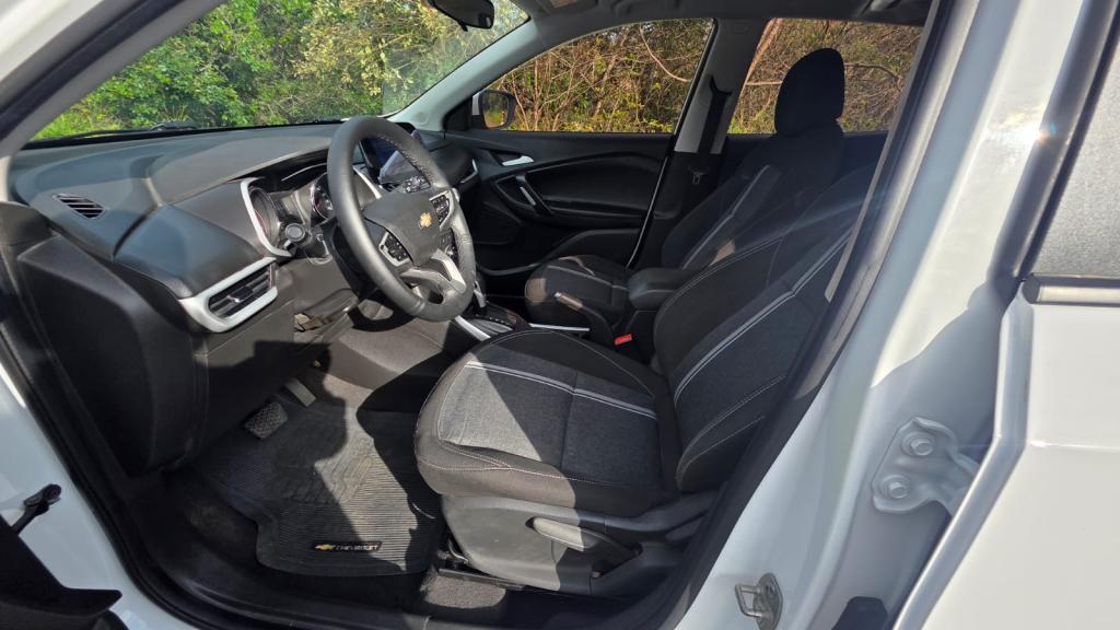 CHEVROLET Tracker - Foto
