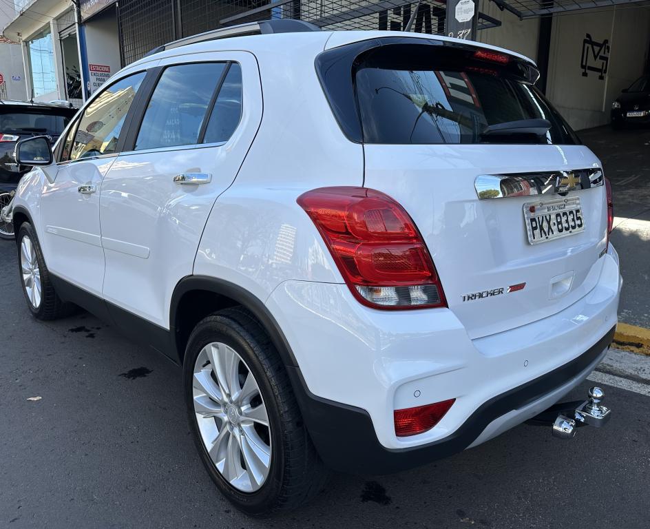 CHEVROLET Tracker - Foto