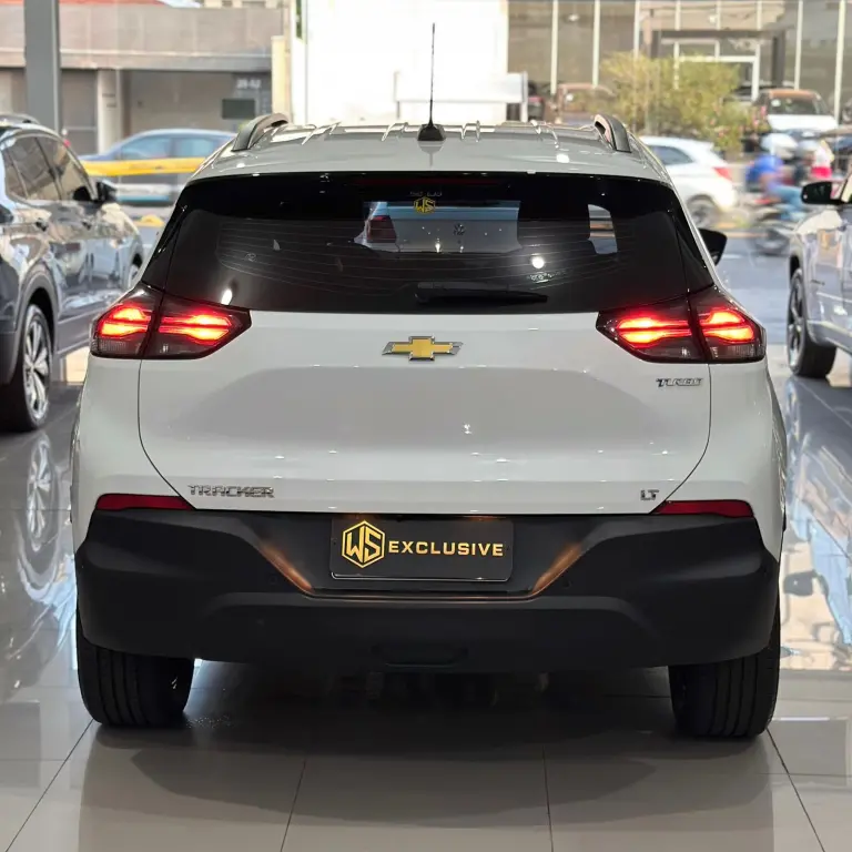 CHEVROLET Tracker - Foto