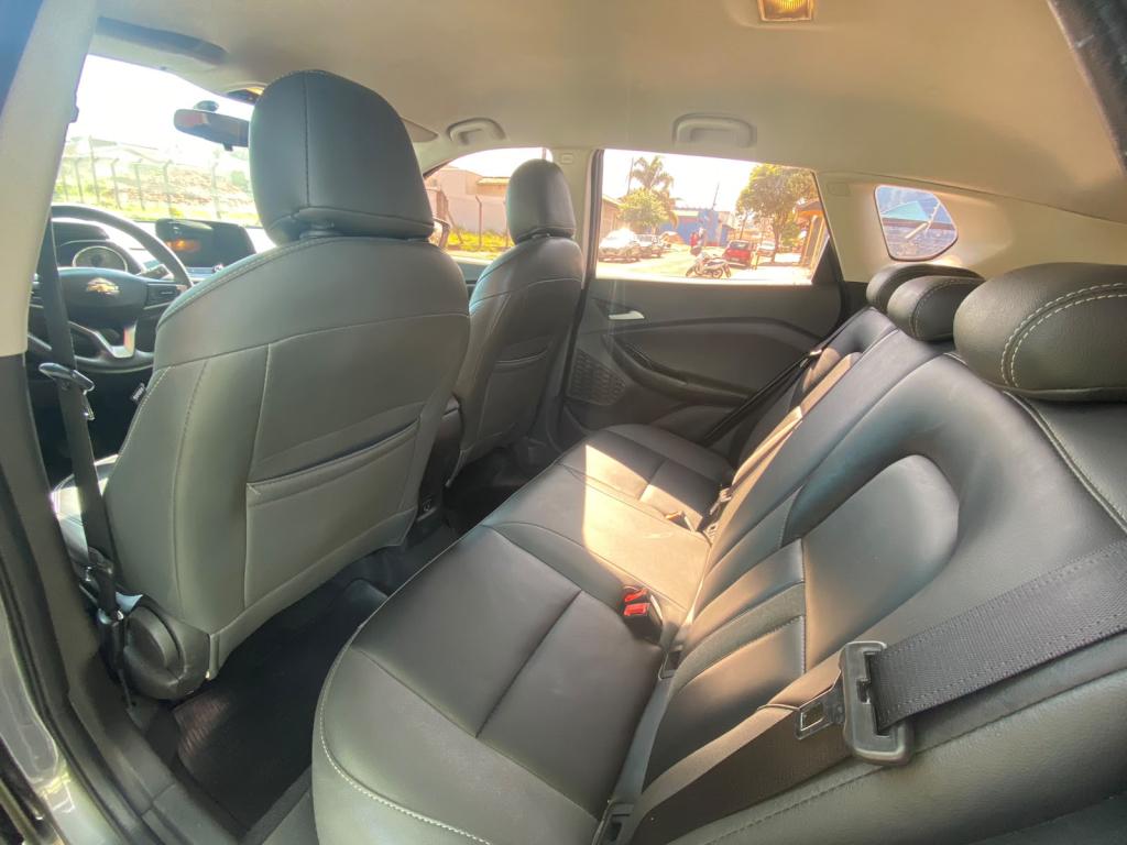 CHEVROLET Tracker - Foto