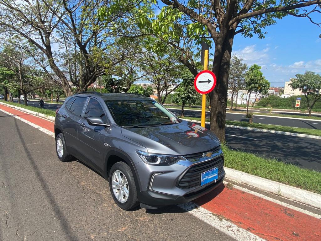 CHEVROLET Tracker - Foto