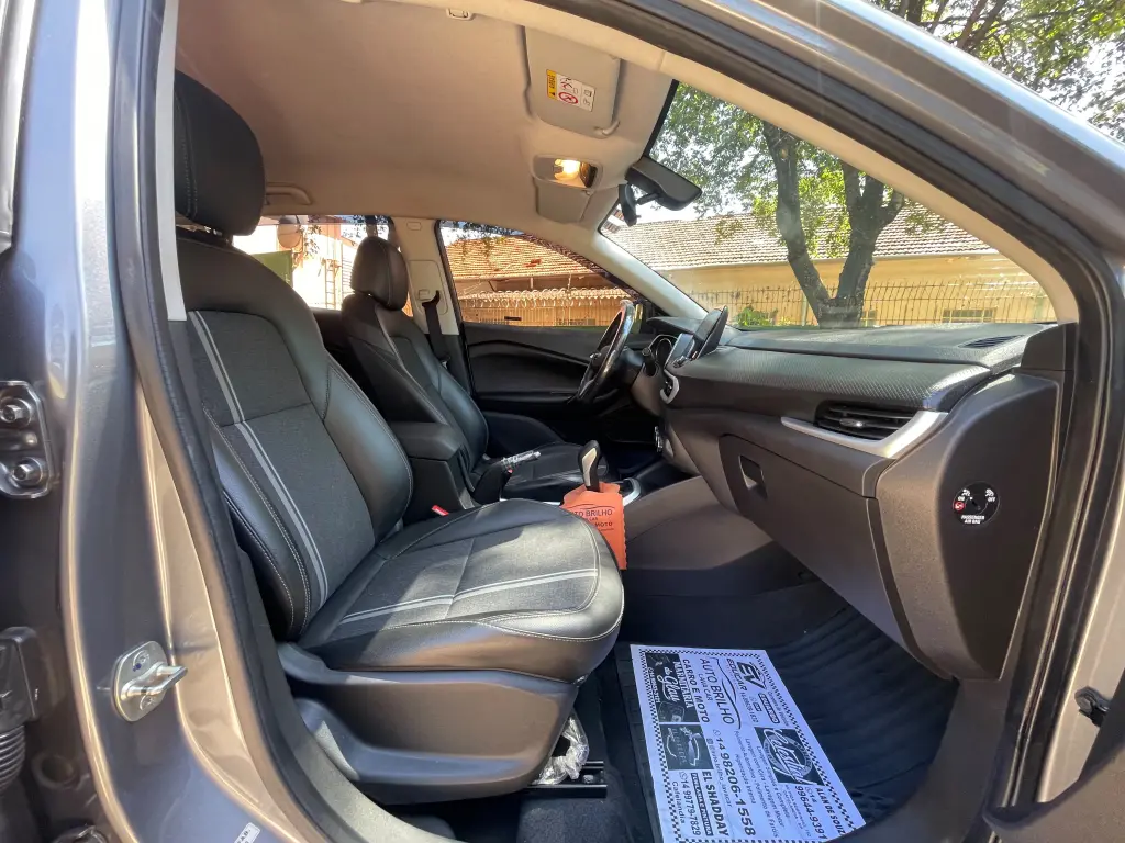CHEVROLET Tracker - Foto