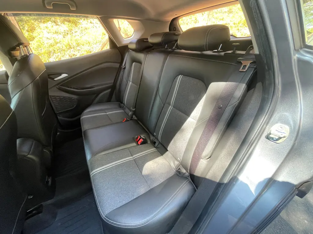 CHEVROLET Tracker - Foto