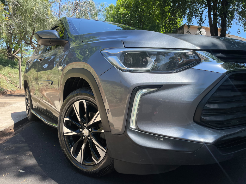 CHEVROLET Tracker - Foto