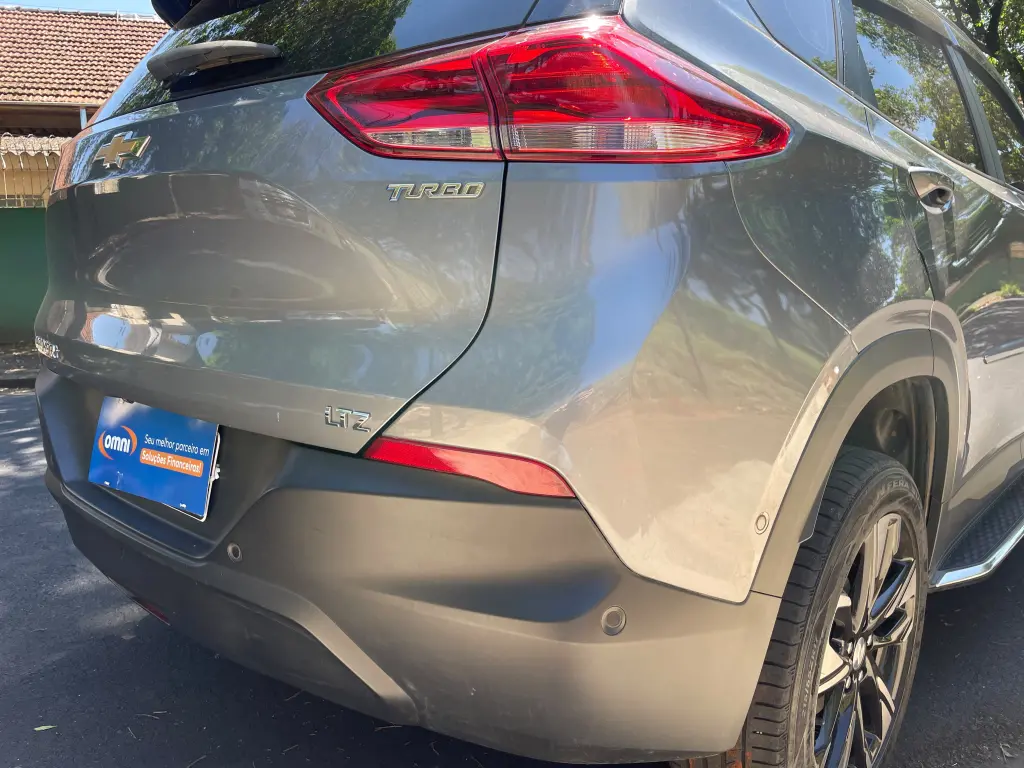 CHEVROLET Tracker - Foto