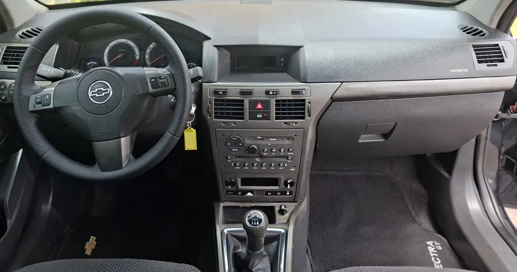 CHEVROLET Vectra Hatch - Foto