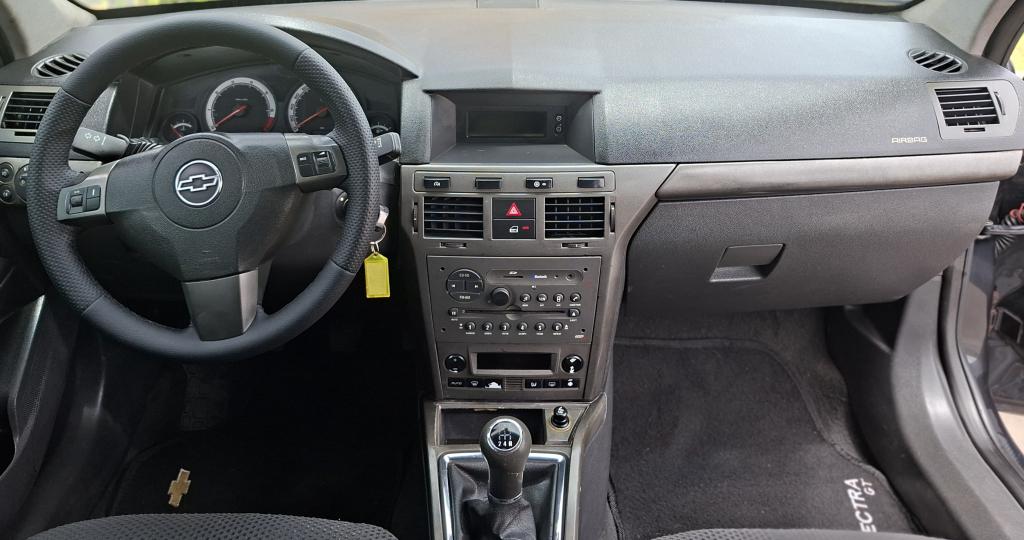 CHEVROLET Vectra Hatch - Foto