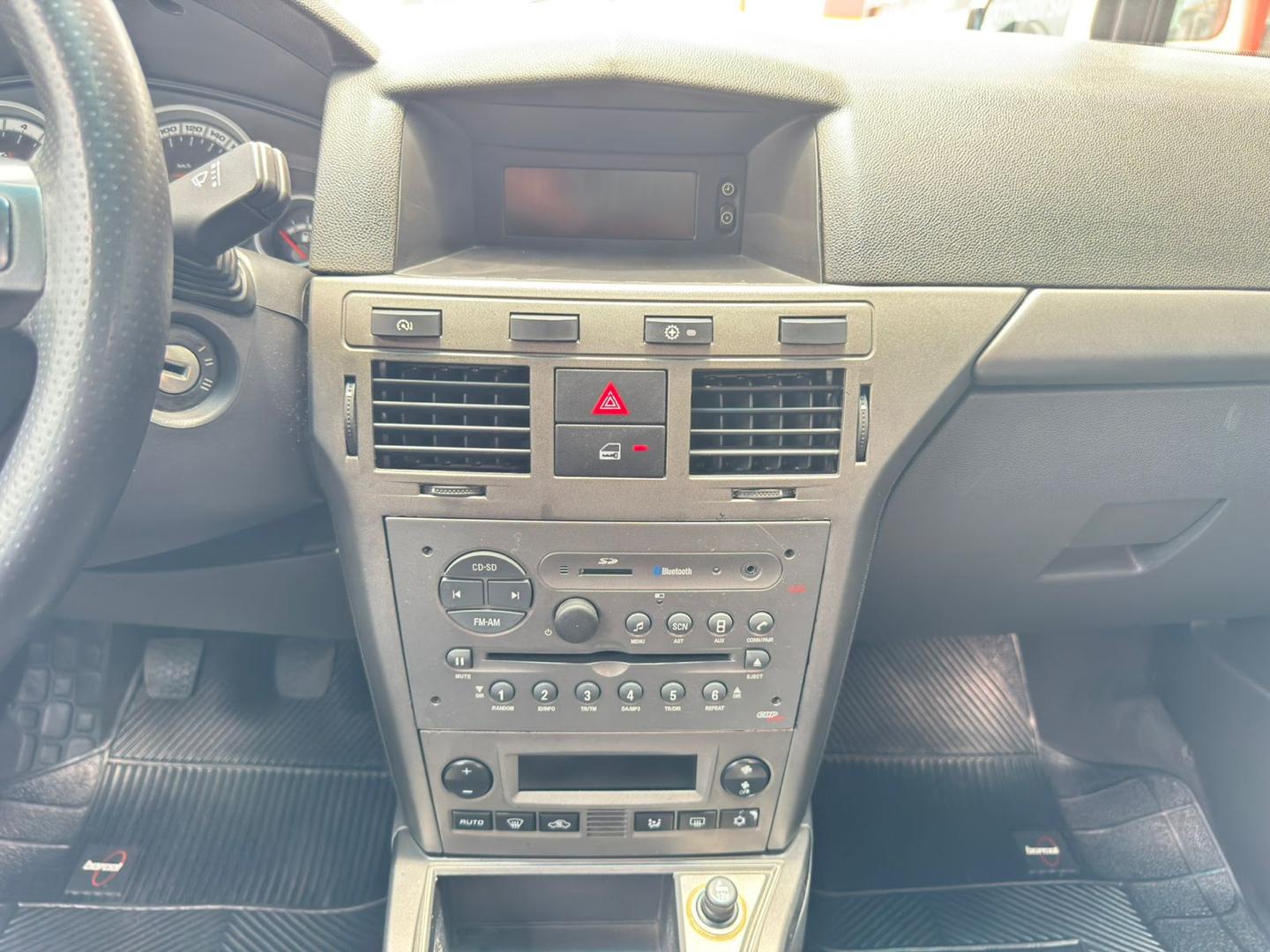 CHEVROLET Vectra Hatch - Foto