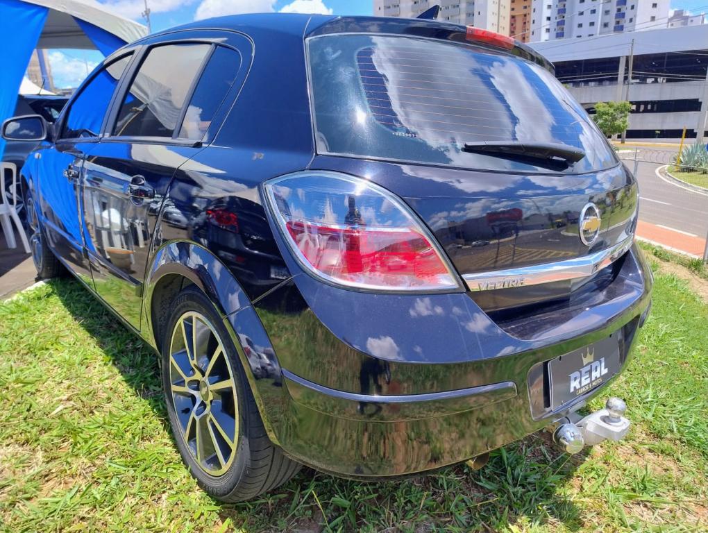 CHEVROLET Vectra Hatch - Foto