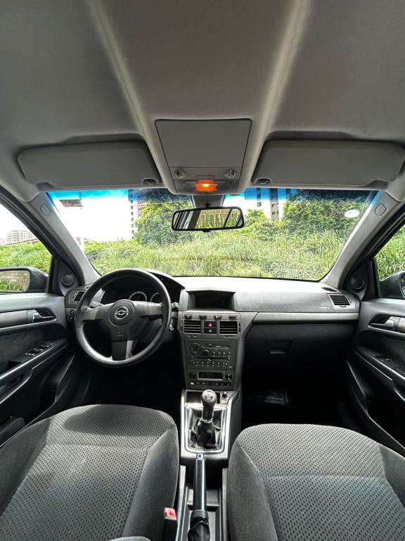 CHEVROLET Vectra Hatch - Foto