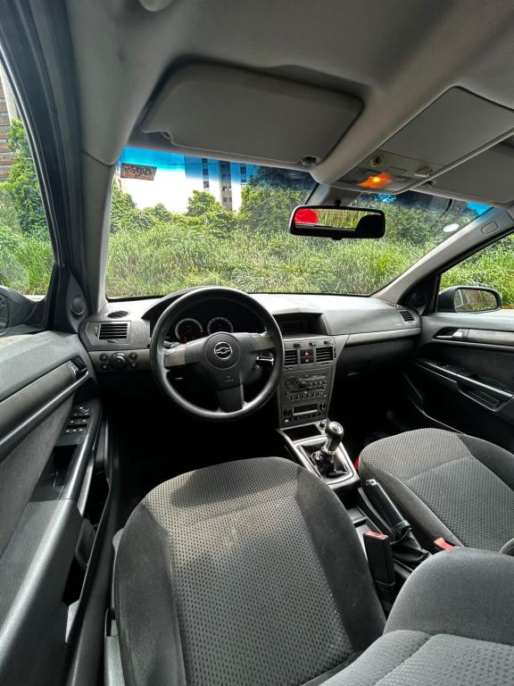 CHEVROLET Vectra Hatch - Foto