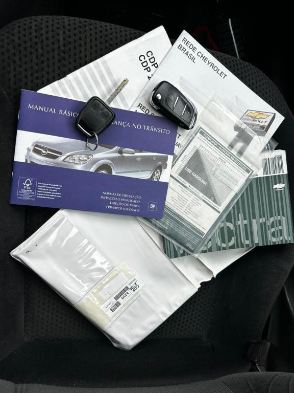 CHEVROLET Vectra Hatch - Foto