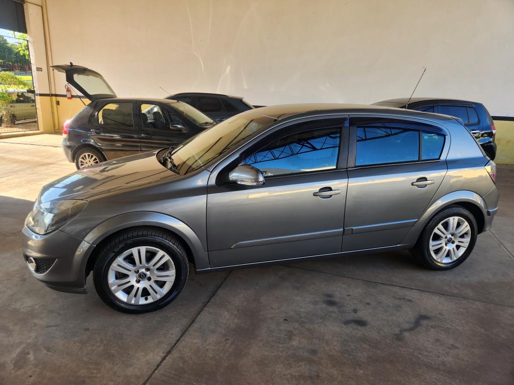 CHEVROLET Vectra Hatch - Foto