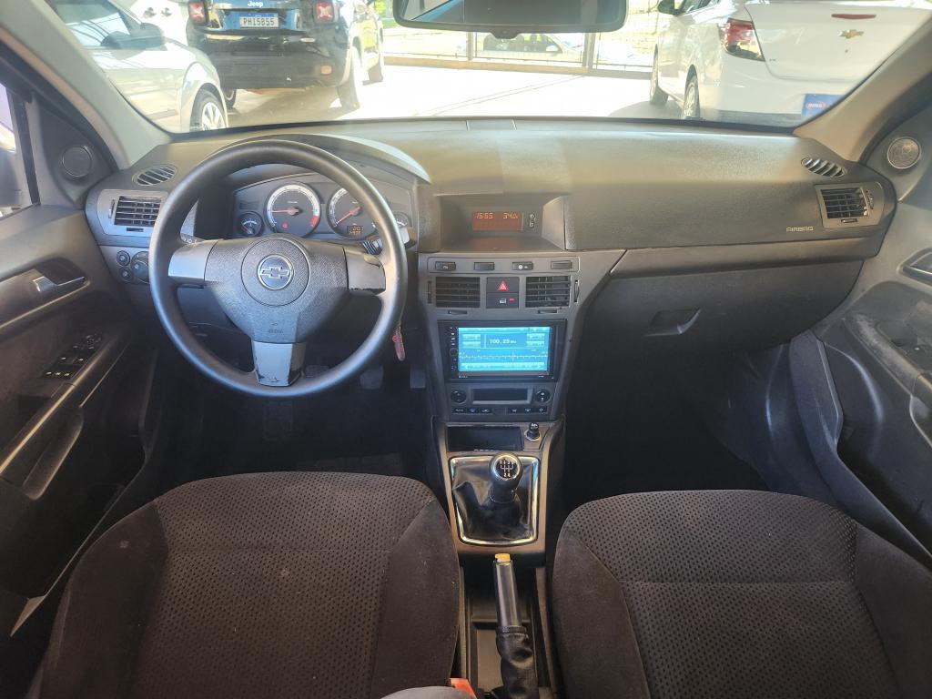 CHEVROLET Vectra Hatch - Foto