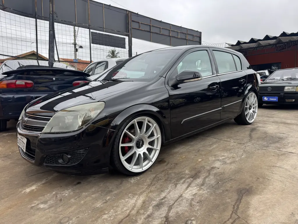 CHEVROLET Vectra Hatch