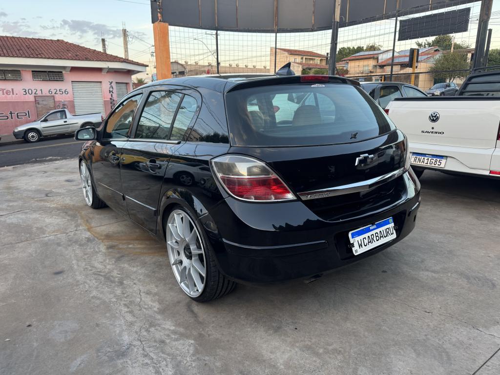 CHEVROLET Vectra Hatch - Foto