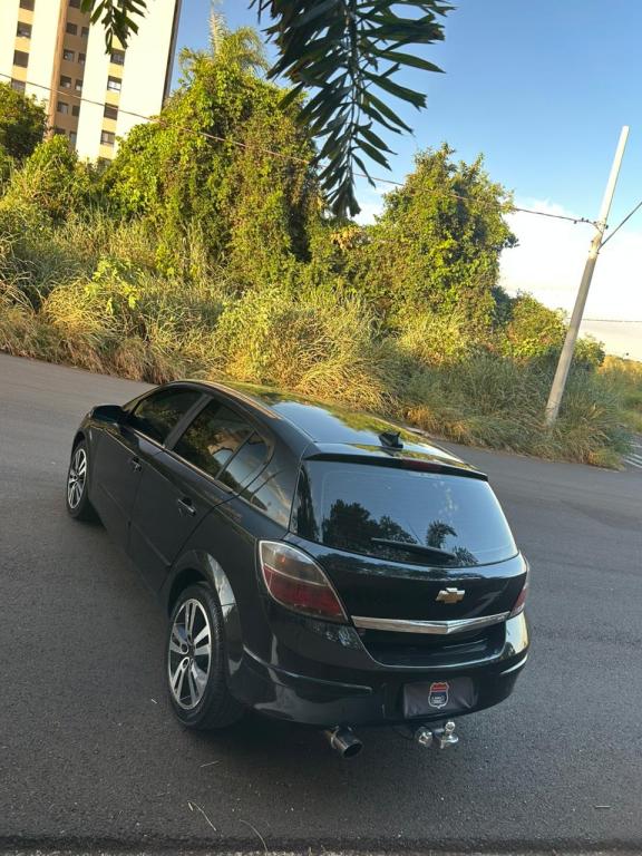 CHEVROLET Vectra Hatch - Foto