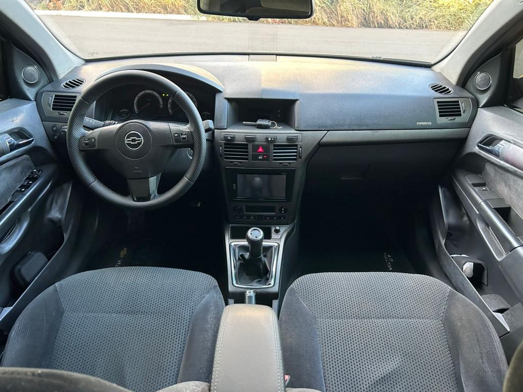 CHEVROLET Vectra Hatch - Foto