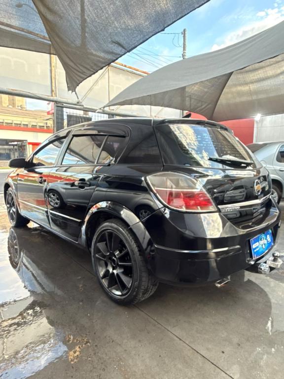 CHEVROLET Vectra Hatch - Foto
