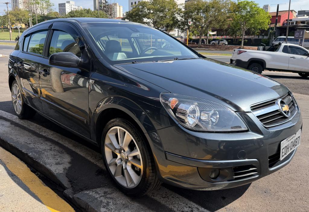 CHEVROLET Vectra Hatch