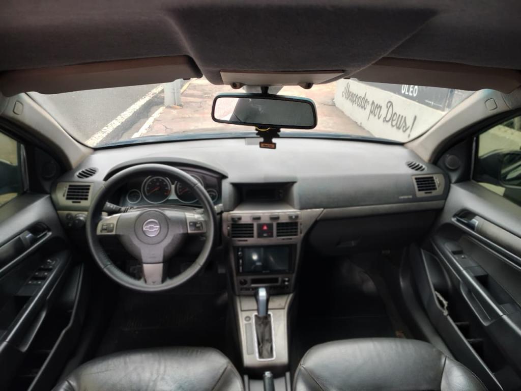 CHEVROLET Vectra Hatch - Foto