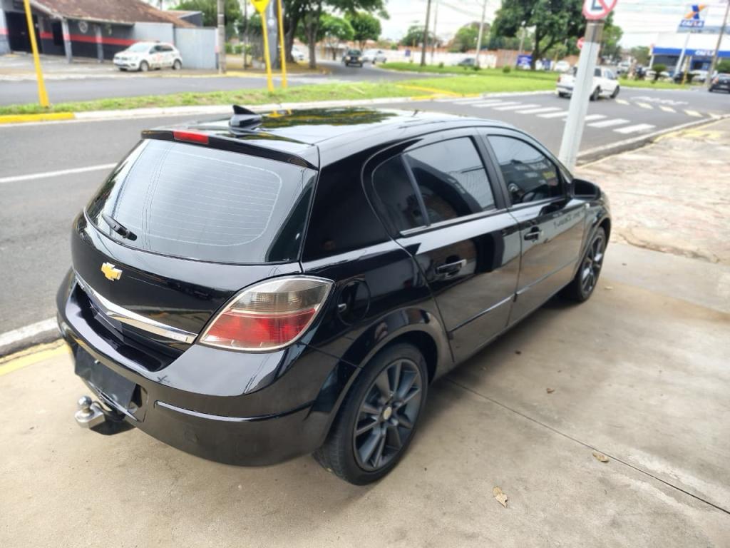 CHEVROLET Vectra Hatch - Foto