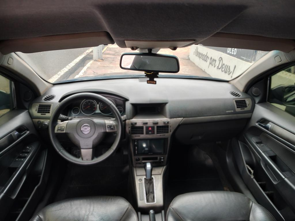 CHEVROLET Vectra Hatch - Foto