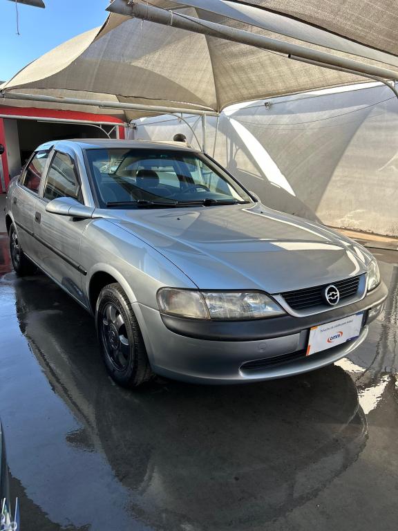 CHEVROLET Vectra Sedan - Foto