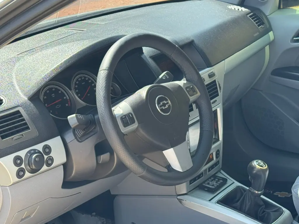 CHEVROLET Vectra Sedan - Foto